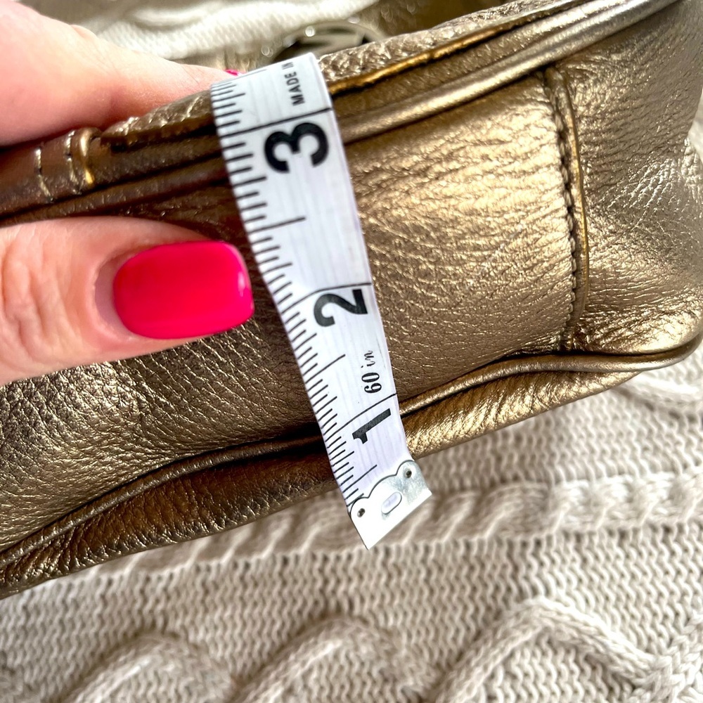 Michael Kors Rich Gold Shoulder Bag with Dust Bag - Picture 12 of 16